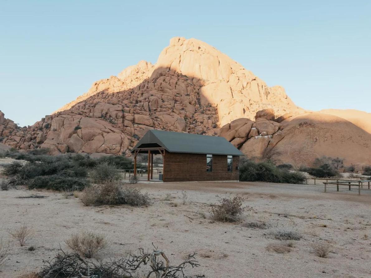 Spitzkoppe Cabin Camp Usakos المظهر الخارجي الصورة